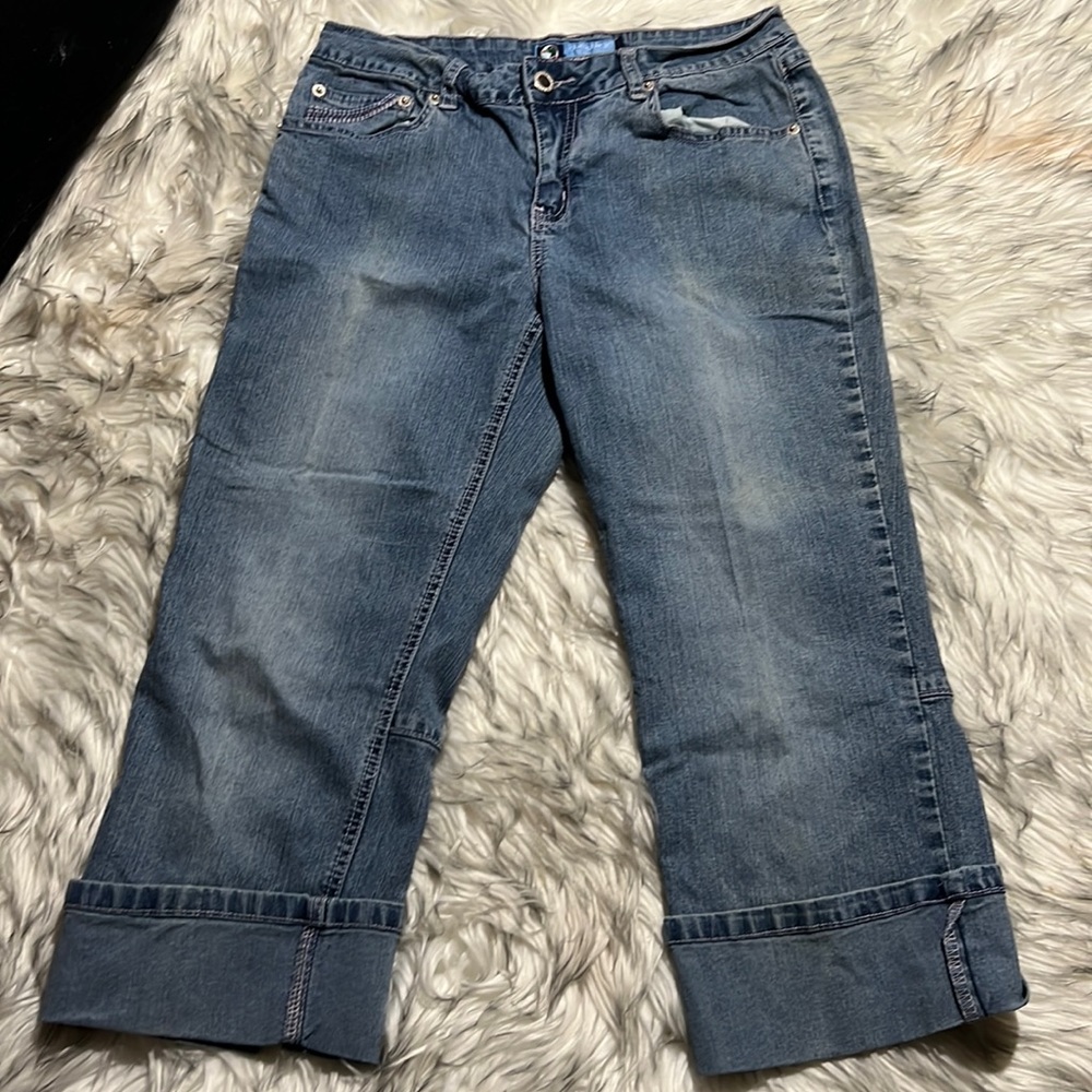 Duck Head Jean Co Women Size 6P Blue Denim Jean Folded Bottoms Stretch